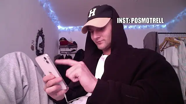 ETHAN_MOORE Live XXX-chat