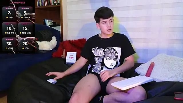 tightncuteass webkamerás műsora