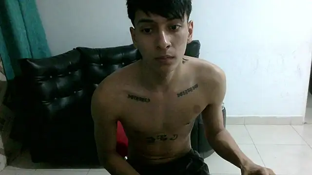 SebasT-sex Adlı Modelin Web Kamerası Şovu