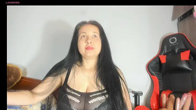 Вебкам-шоу cami_hot_tits