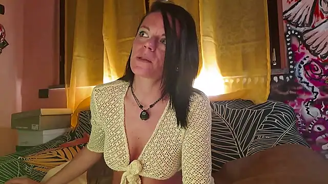 Chat XXX en directo de bellad0nna