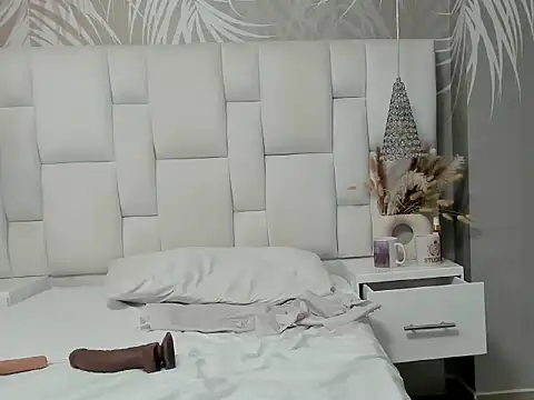 your_sissytrans live XXX chat