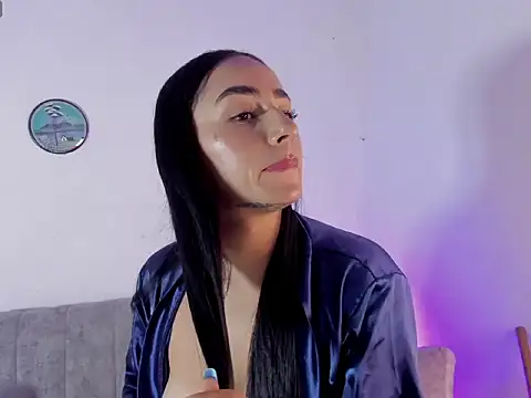 XXX chat uživo modela 4kame4
