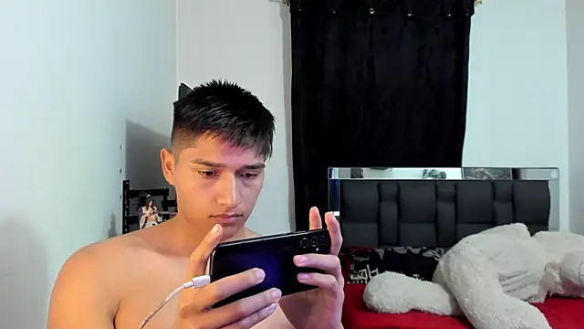 Онлайн чат XXX mateo-Esposito