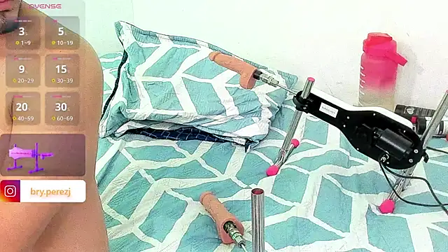 bryXonStorm 网络视讯表演