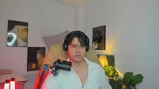 Thom_Ohtani 在線直播表演