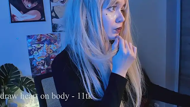 Tomie_Kawakami – Kamerová šou