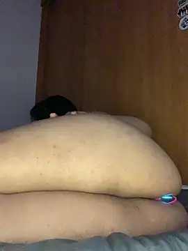 SmokyDee Chat XXX in diretta