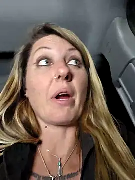 Chat XXX Live SheIsSomething