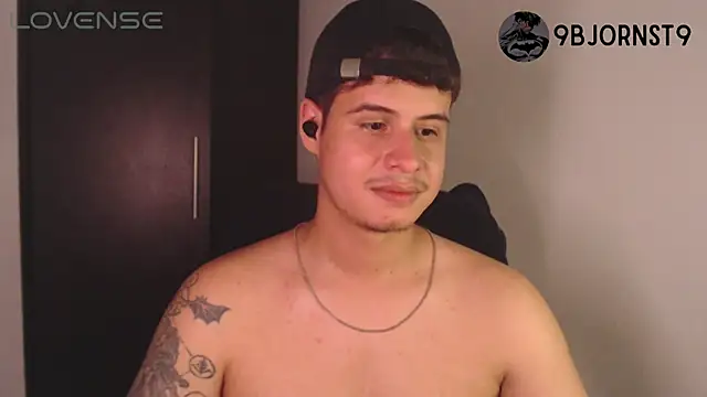 BjornSteel live XXX chat