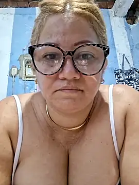 Carlotaazul's Live XXX Chat