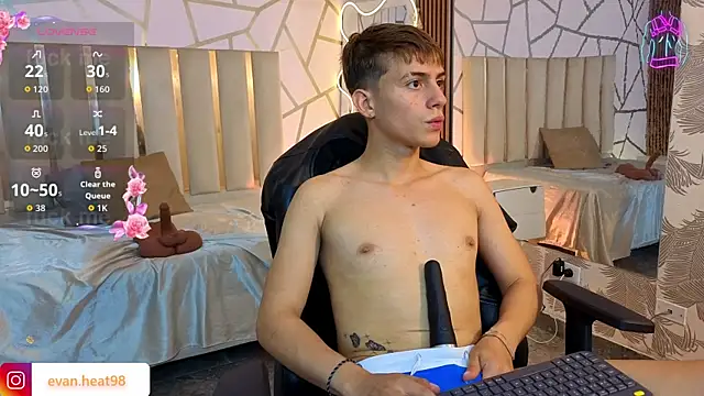 EVAN_TAY – Live XXX-chat