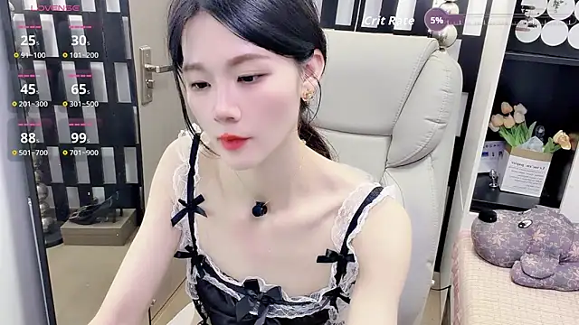 Yueyue-MM 在線直播表演