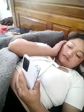 Beauty-girl- Chat XXX in diretta