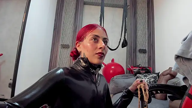 Czat XXX na żywo – selene_red_