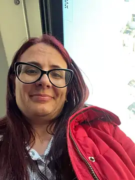 NataKitten: διαδικτυακό σόου στην κάμερα