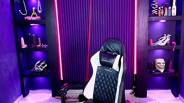 MrEbonybdsm Adlı Modelin Canlı XXX Sohbeti