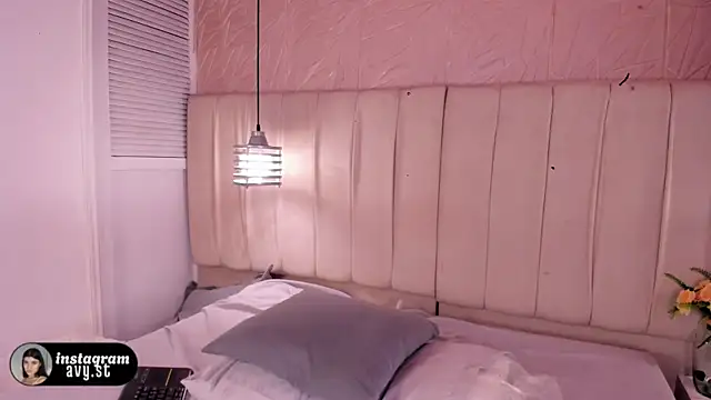 avy_st Chat XXX in diretta