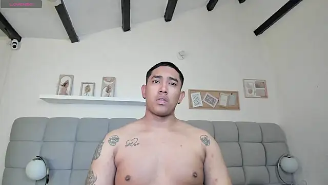 erotic_sins Show in webcam