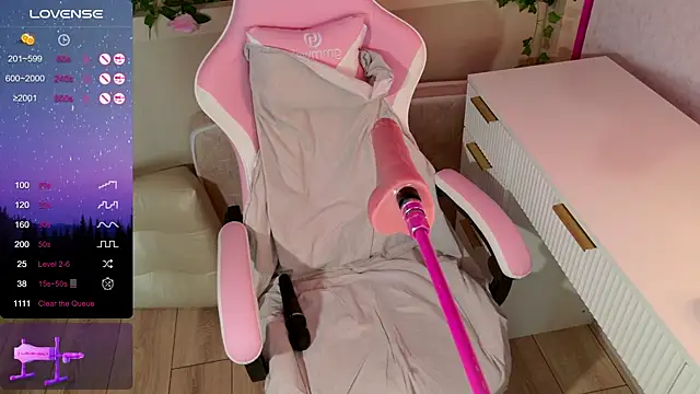 LeonaEviann live XXX chat