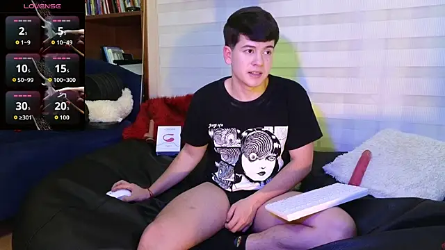 tightncuteass Show Webcam