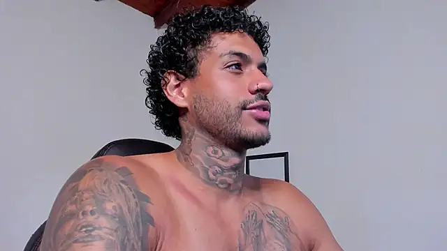 โชว์เว็บแคมของ LuigiVitale_1