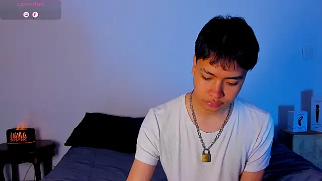 Lee_Colee 即時 XXX 聊天