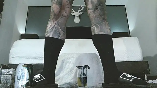 Show modela danilog515 na web-kameri