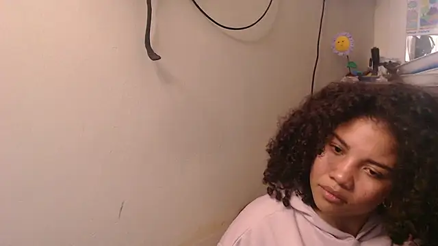 madelene's Live XXX Chat