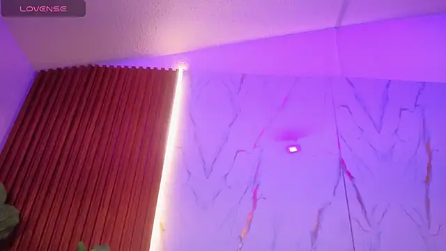 dulcetorresvg's Live XXX Chat