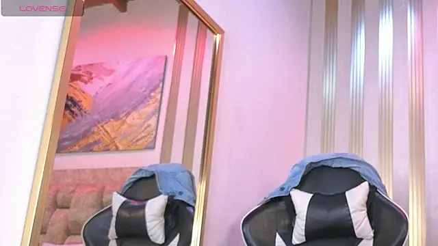 ariel__bennett Adlı Modelin Canlı XXX Sohbeti