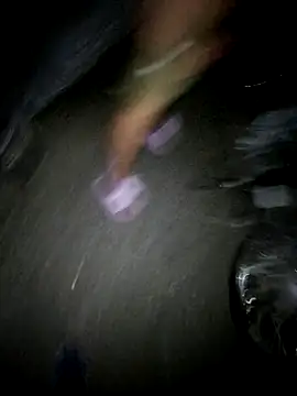 royalgirls_x Show in webcam