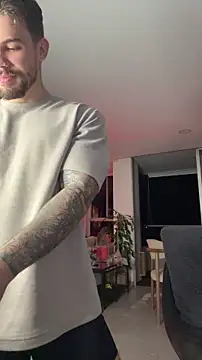 Valenthino_Salvatore Show Webcam