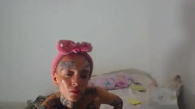 barbara_anal_squirt_ – Live XXX-chat