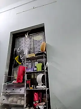 simsim-00 Adlı Modelin Canlı XXX Sohbeti