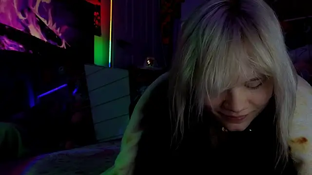 Cutiepiespanks' Live XXX Chat