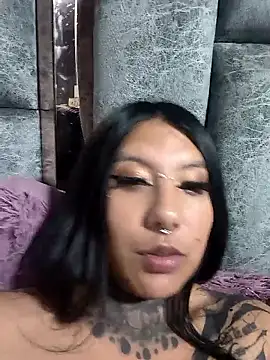 دردشة missashlyrosette الجنسية المباشرة