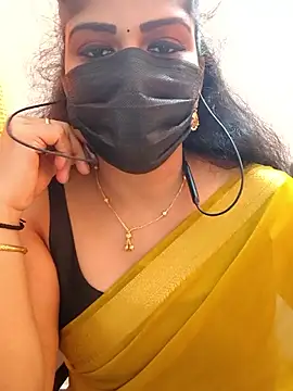 XXX chat uživo modela soundharya_tamil