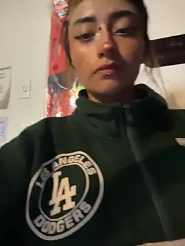 baby_akuma 现场XXX聊天