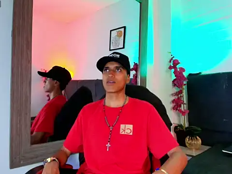 Chat XXX ao vivo de Alan_Colthon