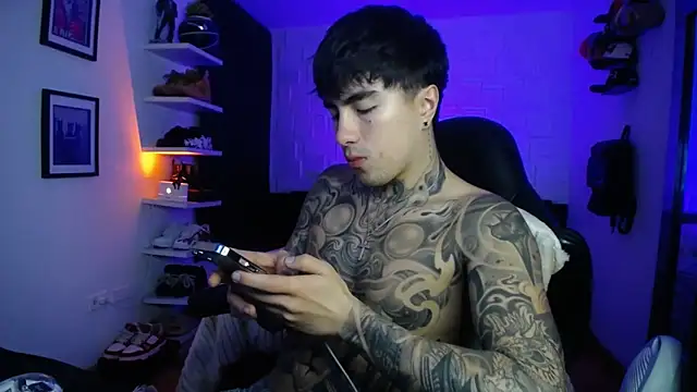 jung_dragon Show in webcam