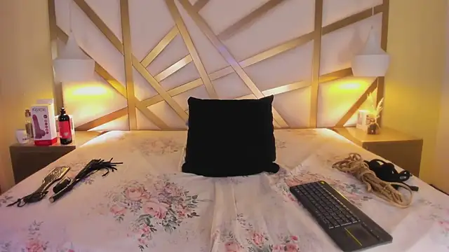 Jaxon_Carter Show in webcam