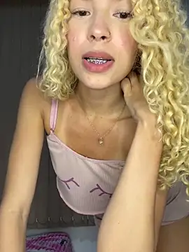 Show de webcam de loirinha_atrevida