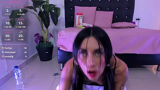 Chat XXX en directo de LINDSAY_TAY