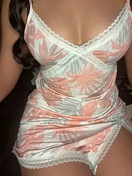 ROUUH Adlı Modelin Web Kamerası Şovu