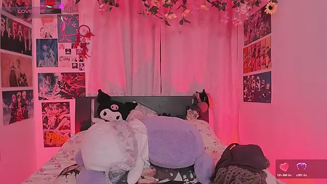 MissCurvyTop élő XXX-chatje