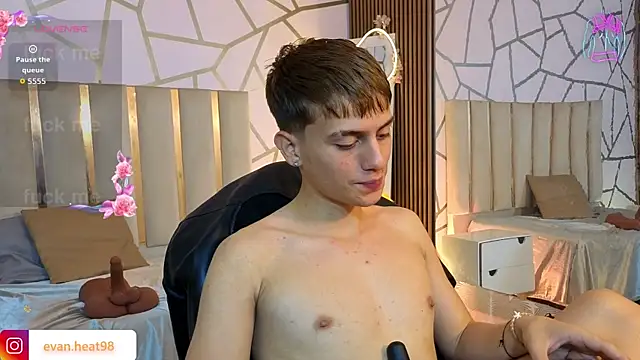 EVAN_TAY Adlı Modelin Web Kamerası Şovu