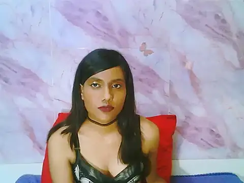 IndianSkies élő XXX-chatje