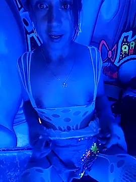 Madan_manyi live XXX chat