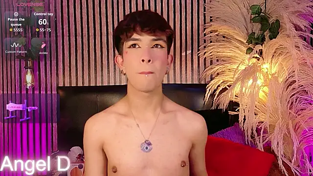 Angeldust19 在線直播表演